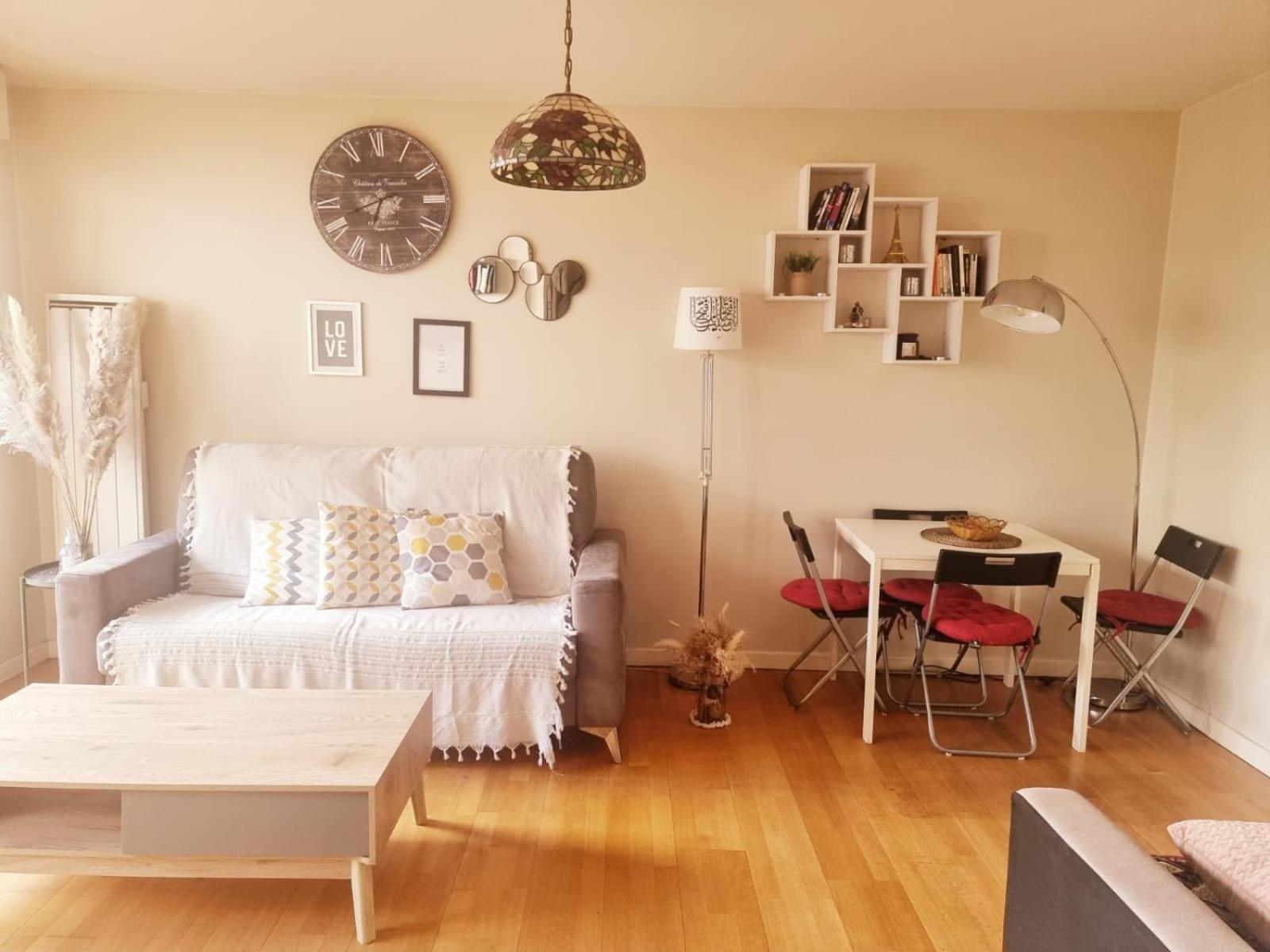 Appart Tour Eiffel Pour 4 Personnes Apartment Paris Exterior photo